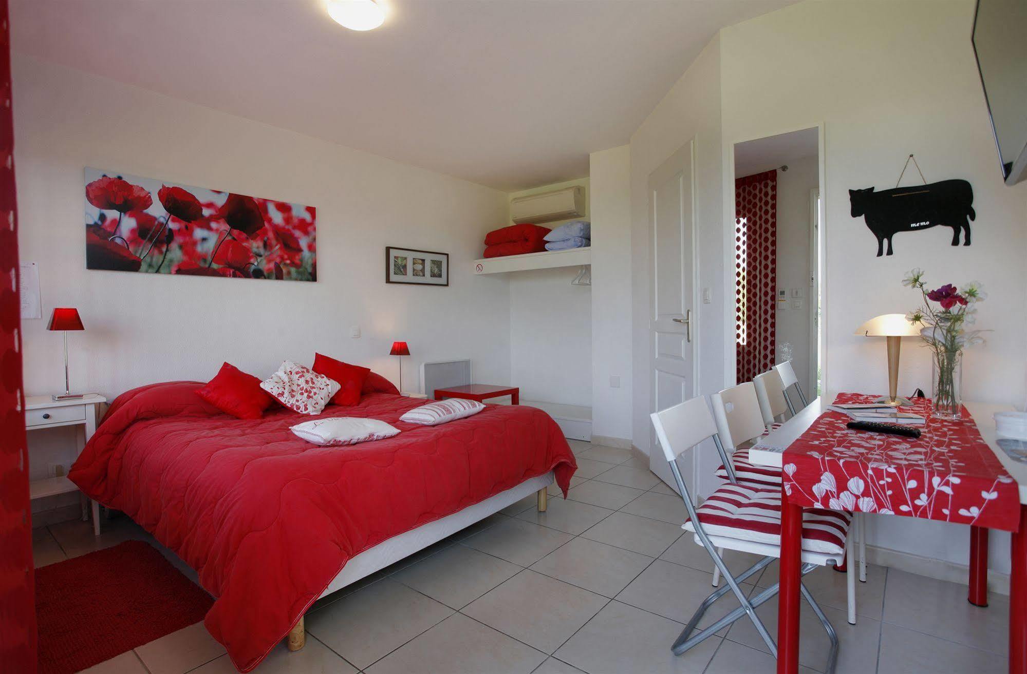 Logis Hotel Corintel Bordeaux Est 트레세스 외부 사진