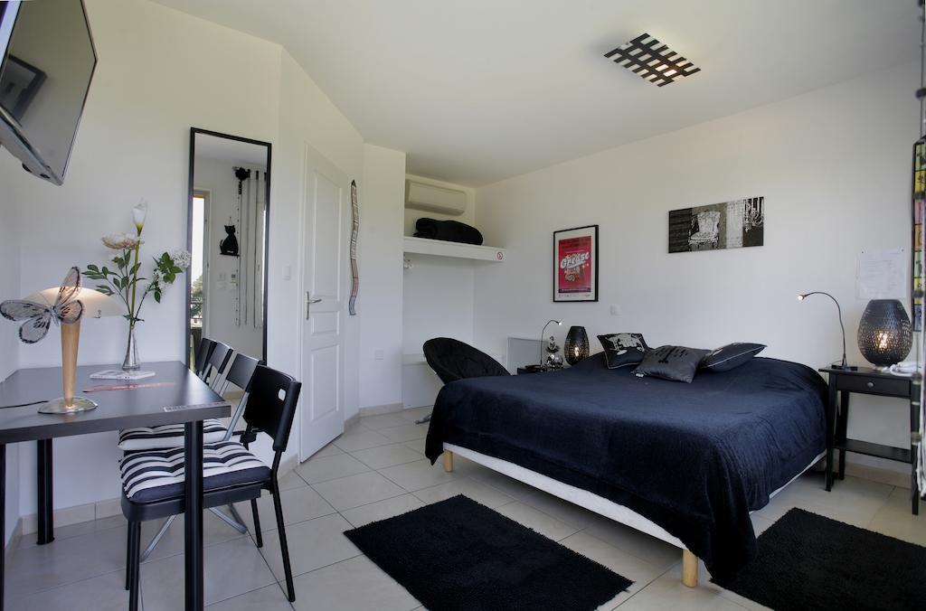 Logis Hotel Corintel Bordeaux Est 트레세스 외부 사진