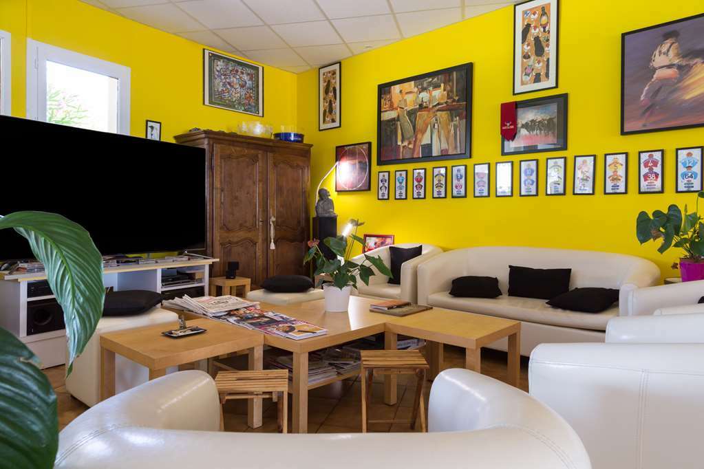 Logis Hotel Corintel Bordeaux Est 트레세스 시설 사진