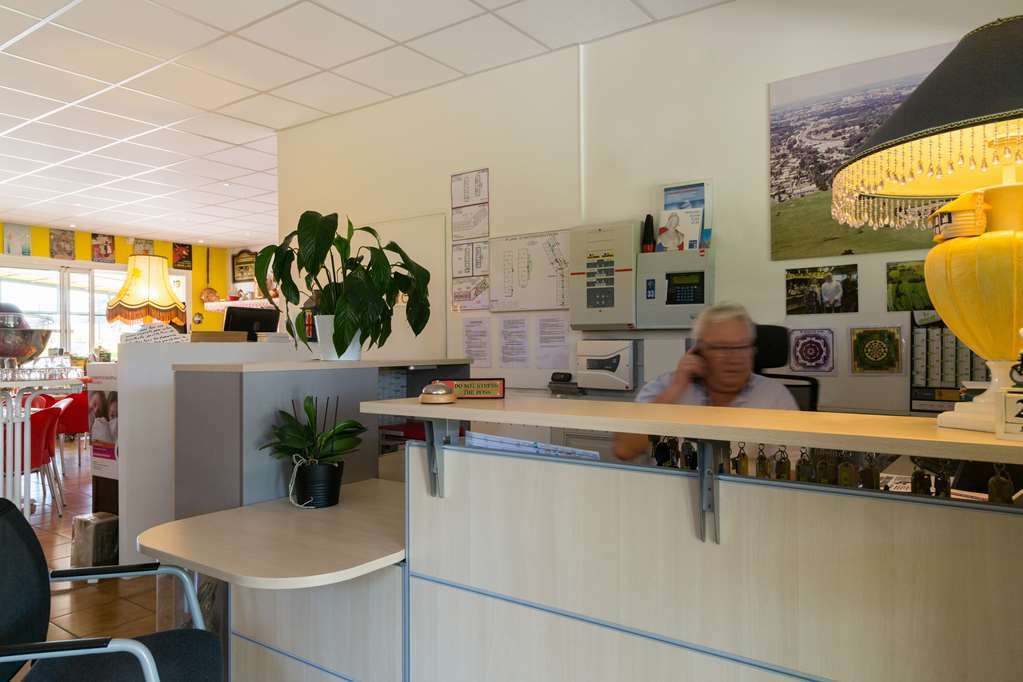 Logis Hotel Corintel Bordeaux Est 트레세스 내부 사진